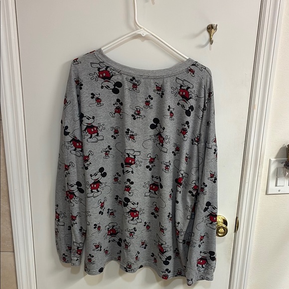 Disney Gray Mickey Mouse Pajamas in Sz XL - Picture 5 of 12